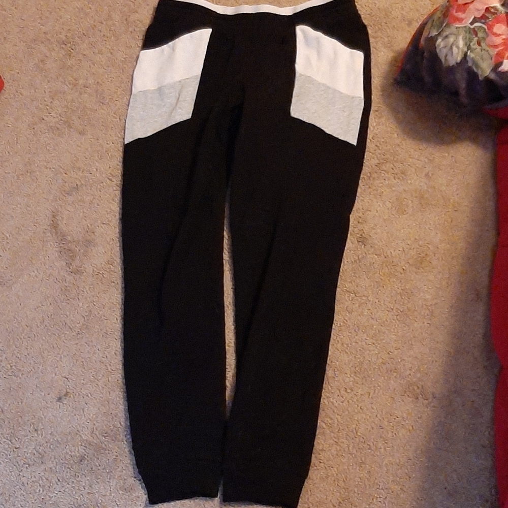 Black sweatpants